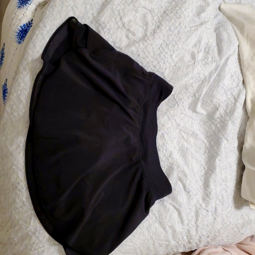 Lululemon flutter skirt 6